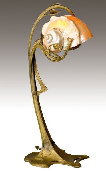 Лампа Луи Мажореля