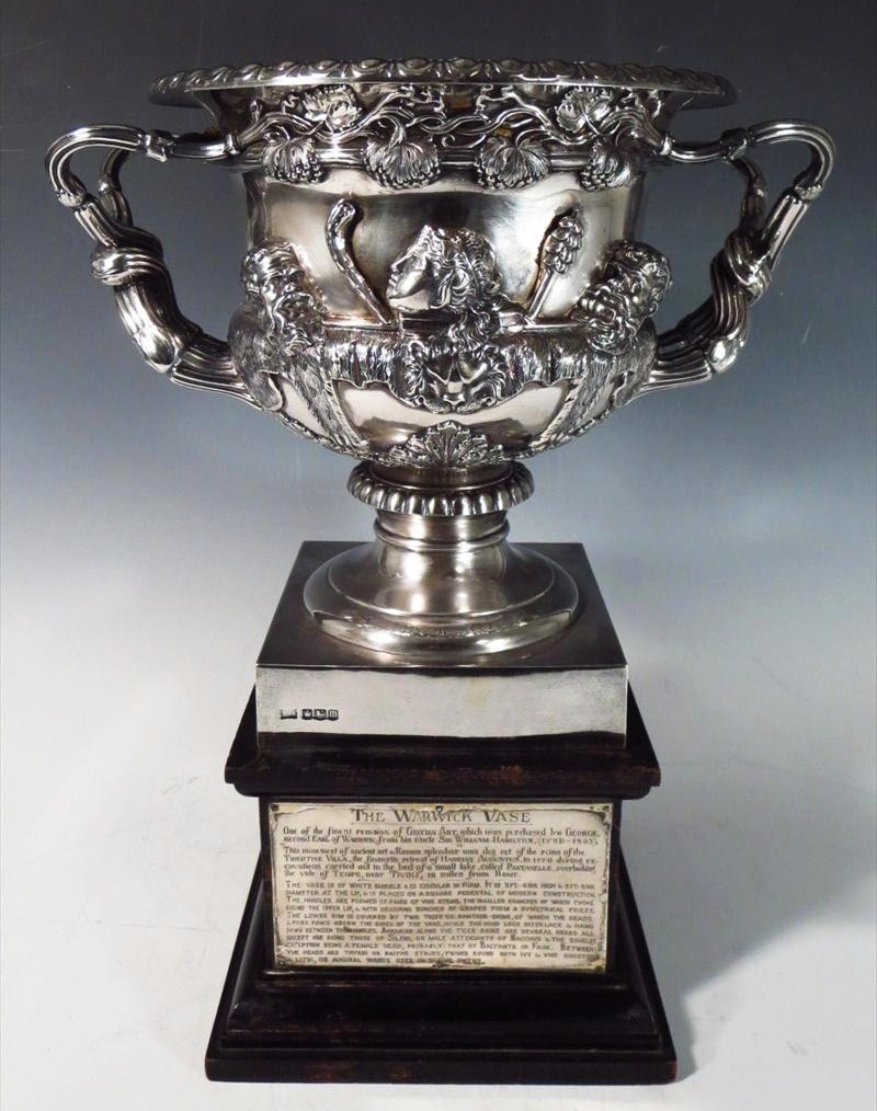 Warwick Vase из стерлингового серебра, 1929 г. 