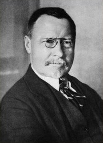 А.Е. Архипов (1862–1930).