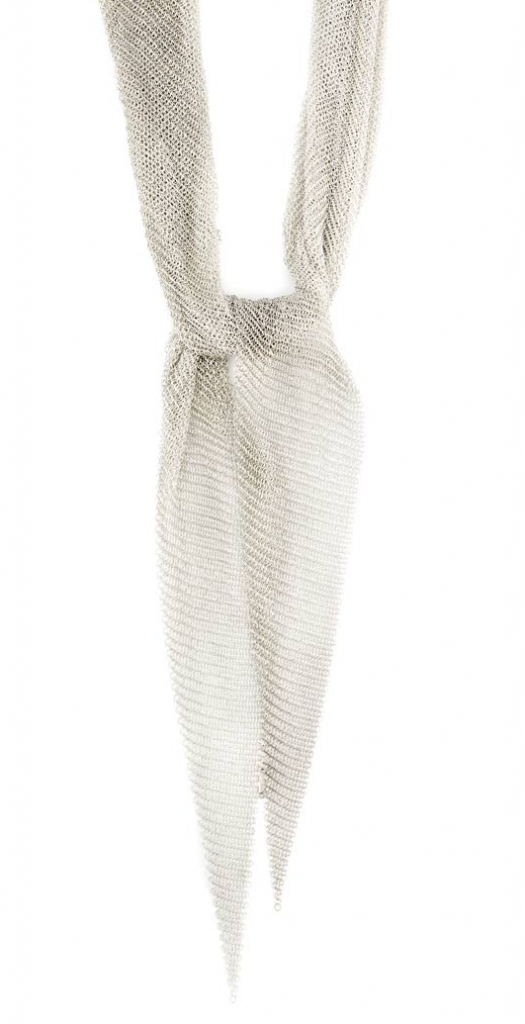 Шарф-ожерелье из серебряной сетки