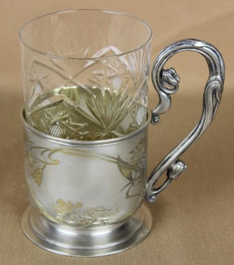 Подстаканник «Одуванчики» 1908-1917 гг. 