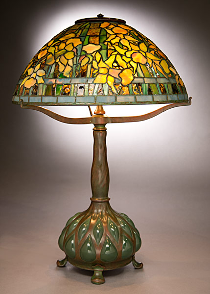 Настольная лампа «Нарцисс»