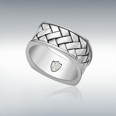 Кулон и кольцо серии Herringbone