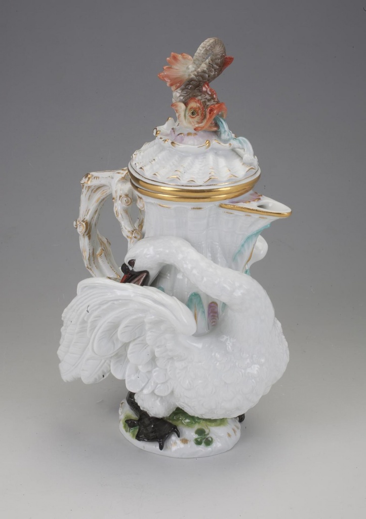 Молочник из Лебединого сервиза. Мейсенская фарфоровая мануфактура Молочник из Лебединого сервиза. Мейсенская фарфоровая мануфактура