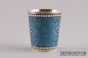 Стопка с полихромной эмалью по скани. Клингерт. Серебро 84 пробы. Россия, 1891 год.
