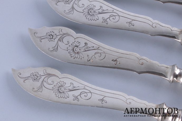 Комплект приборов для рыбы. Фирма О. Курлюкова. Серебро 84. Россия, 1908-1917 гг.