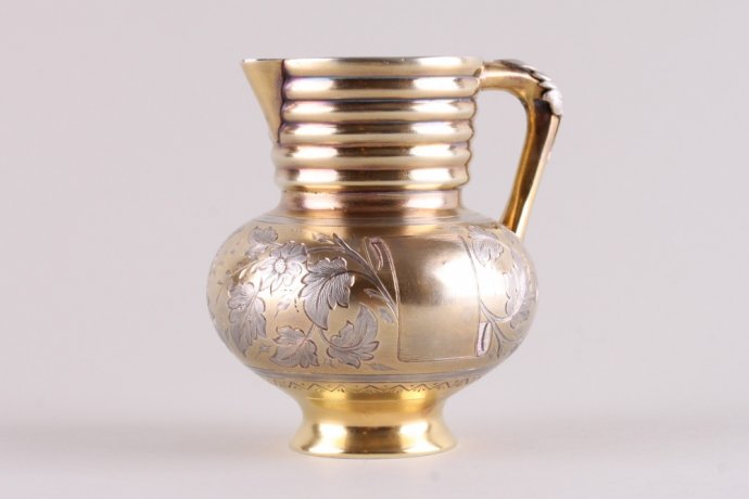 Сливочник в русском стиле. Федор Ярцев. Серебро 84 пробы, золочение. Россия, 1885 г.