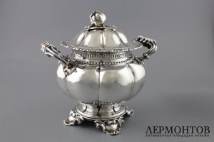 САХАРНИЦА. СЕРЕБРО 950. ETIENNE-AUGUSTE COURTOIS. ФРАНЦИЯ, XIX ВЕК.