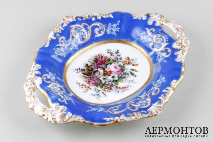 Сухарница с цветочным орнаментом. Завод Попова. Фарфор, роспись. Пер. пол. XIX в.