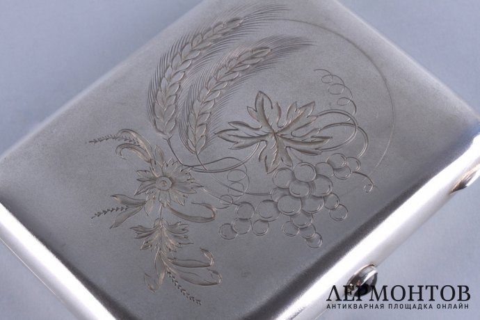 Портсигар. Артель Московский ювелир. Серебро 875 пробы. СССР, до 1960 г.