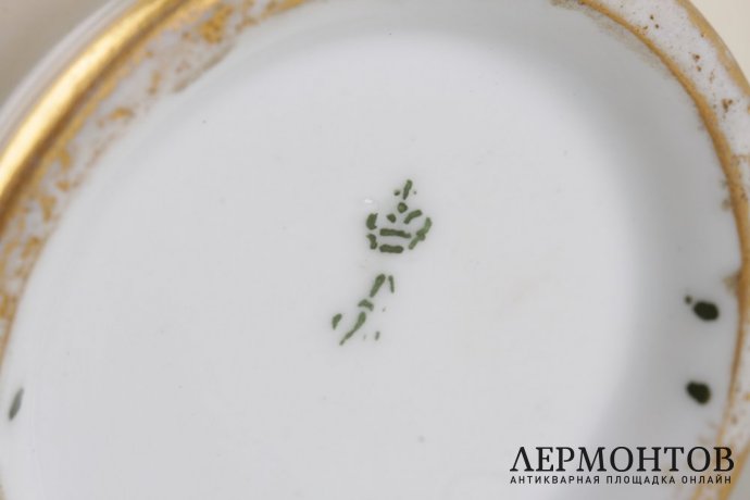 Сливочник в классическом стиле. Фарфор, роспись, золочение. ИФЗ, XIX в.