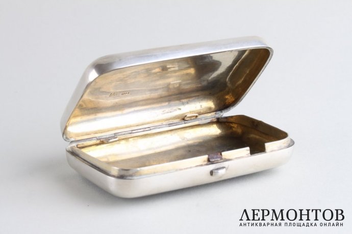 Портсигар с черневым узором. Большой театр. Серебро 84 пр. Российская империя, XIX в.