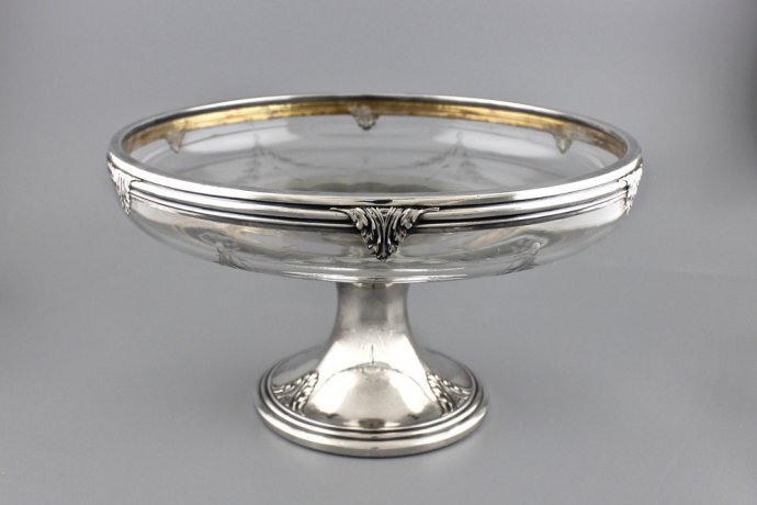 Ваза на ножке в оправе. Серебро 950 пробы, стекло. Франция, нач. XX в.