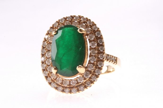 Кольцо с изумрудом 3,2 k, бриллиантами 1,20 к .Золото 585 пробы. США
