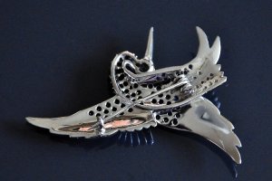 Брошь с сапфирами, бриллиантами. Золото 585 пробы.