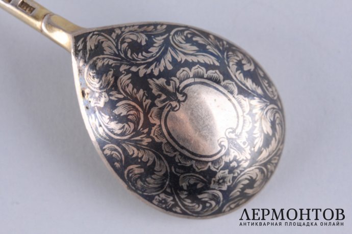 Ложка с чернением. Василий Семенов. Серебро 84 пробы. Россия, Москва, 1864 год.