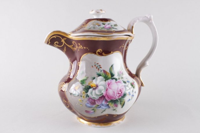 Кувшин с крышкой. Гарднер. Фарфор, роспись, золочение. Российская империя, сер. XIX в