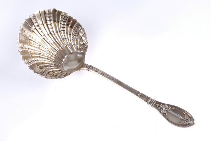 Ложка сервировочная в стиле ампир. Серебро 950 пробы. Франция