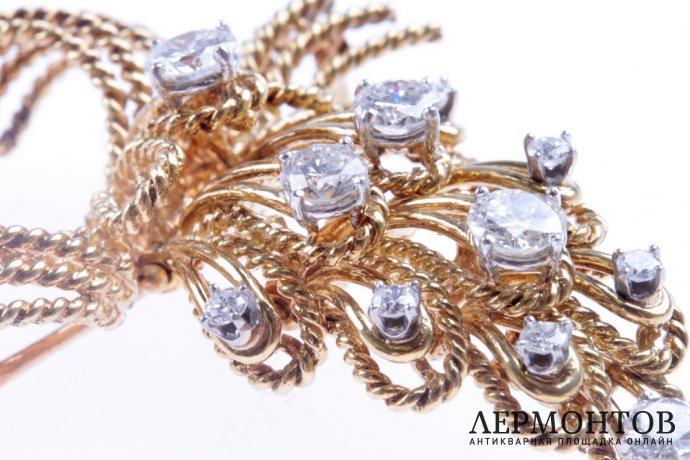 Брошь с бриллиантами 1,88 k. Золото 750. Франция