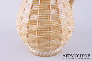 Кувшин с имитацией плетения. ИФЗ. Фарфор, роспись, золочение. 1860-1870-е гг.