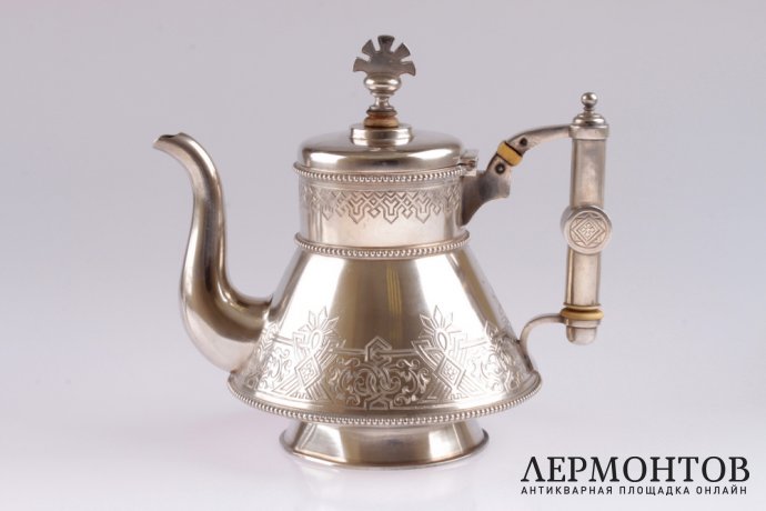 Чайный сервиз. Фирма братьев Грачевых. Серебро 84. Россия