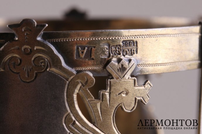 Подстаканник в русском стиле. Серебро 84 пробы, эмаль, золочение. Россия, 1888 г.
