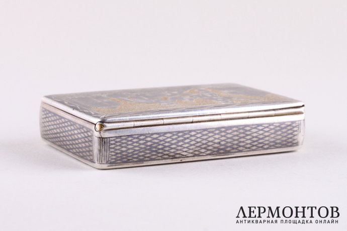 Табакерка. Минин и Пожарский. Серебро 84 пробы, золочение. Россия, Москва, 1842 г.