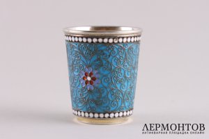 Стопка с полихромной эмалью по скани. Клингерт. Серебро 84 пробы. Россия, 1891 год.