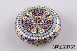 Пудреница. Серебро 916 пробы, эмаль, скань. СССР