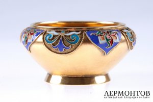 Солонка с эмалью. Братья Грачевы. Серебро 88 пробы. Российская империя