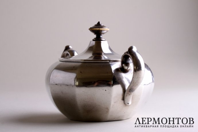 Сахарница в классическом стиле. Сазиков. Серебро 84 пробы. Россия, 1856 год.