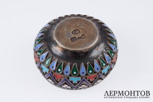 Солонка с эмалью. Павел Овчинников. Серебро 84 пробы. Российская империя