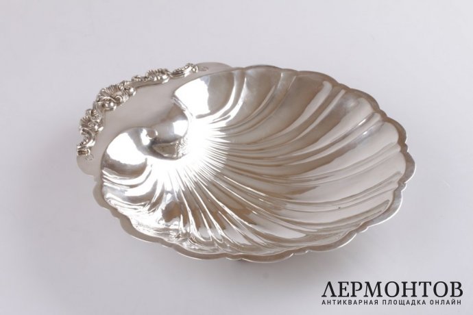 Блюдо для фруктов в виде ракушки. Серебро 925 пробы. Мексика