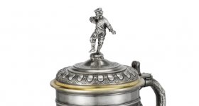 Антикварные вещи – лучший подарок