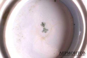 Кувшин с имитацией плетения. ИФЗ. Фарфор, роспись, золочение. 1860-1870-е гг.