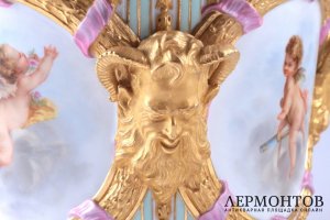 Большое кашпо с живописью в классическом стиле. ИФЗ. Фарфор, роспись, золочение. XIX в.