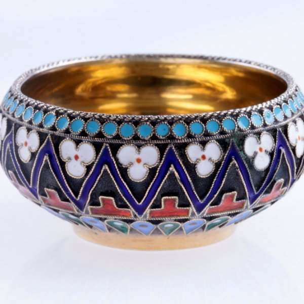 Солонка с эмалью. Павел Овчинников. Серебро 84 пробы. Российская империя