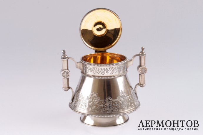 Чайный сервиз. Фирма братьев Грачевых. Серебро 84. Россия