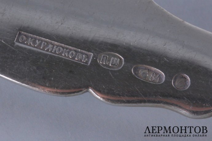 Комплект приборов для рыбы. Фирма О. Курлюкова. Серебро 84. Россия, 1908-1917 гг.