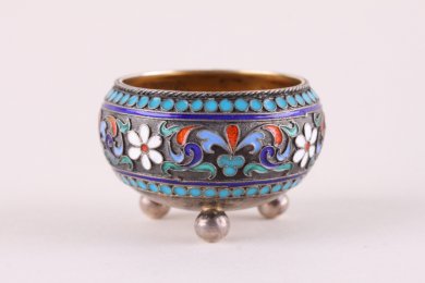 Солонка. Полихромная эмаль по скани. Серебро 84 пробы. Россия, Москва, 1893 г